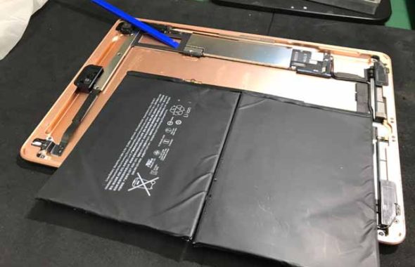 iPad バッテリー交換