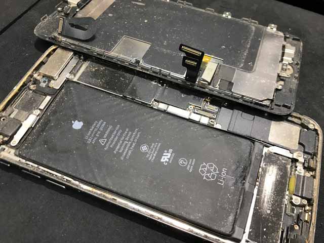 iPhone修理 アイスマ松本 iPhone8Plusの修理