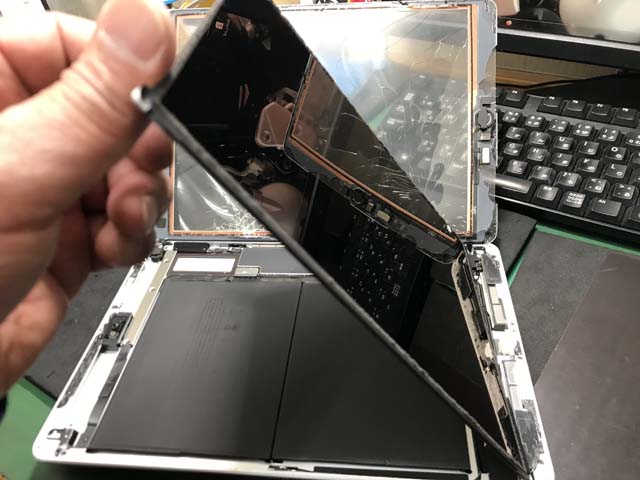 iPhone修理 アイスマ松本 ipad7 ガラス割れ
