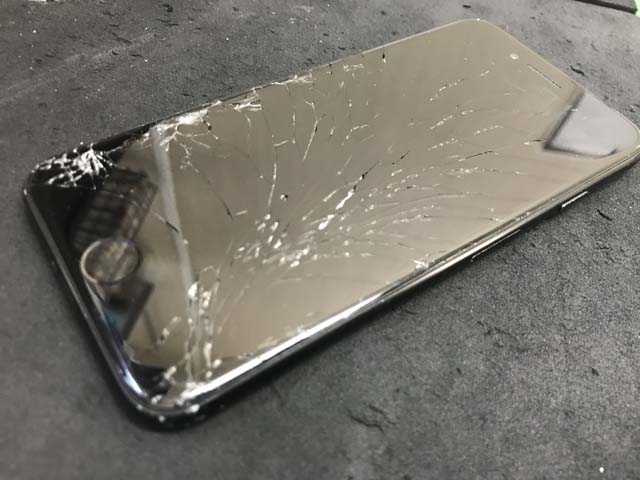 iPhone修理 アイスマ松本 ガラス割れ修理