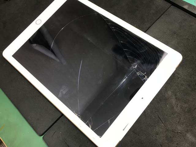 iPhone修理 アイスマ松本 iPad ガラス割れ修理