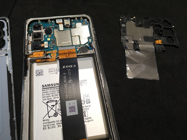 Galaxy A32 5g (scg08) バッテリー交換 | 松本でiPhone修理なら 